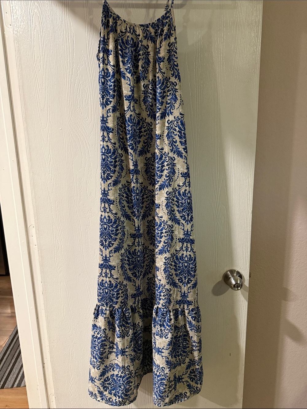 Blue and White Damask Print Home Accent Panel